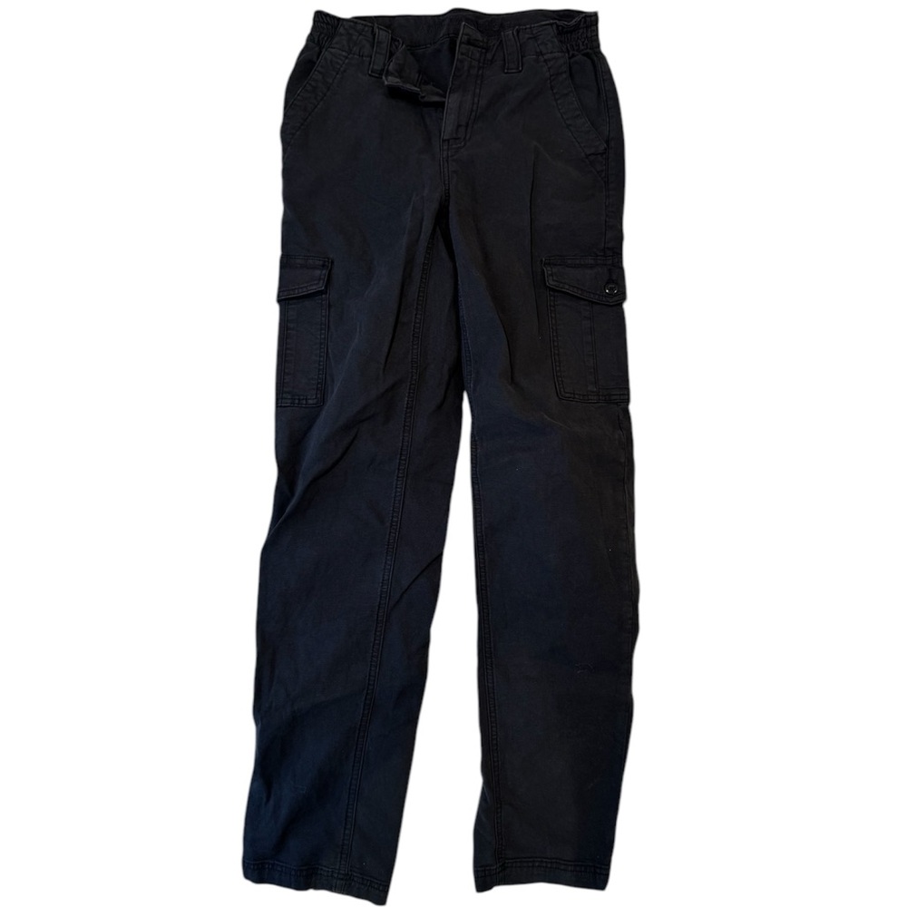 Black American eagle cargo pants with straight leg fit